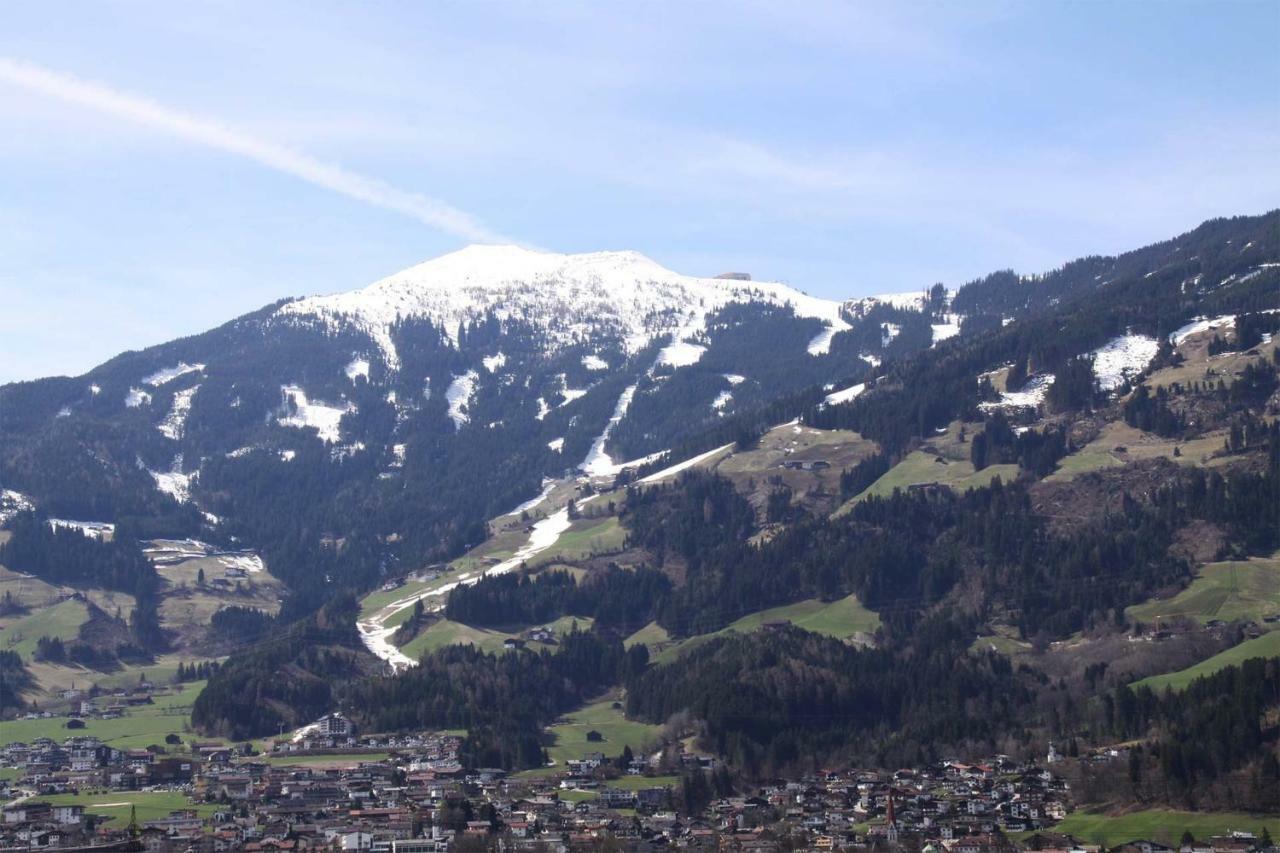 Ferienwohnung Melanie Hart im Zillertal Exterior photo